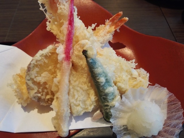 つるつる2うどん天ぷら.jpg