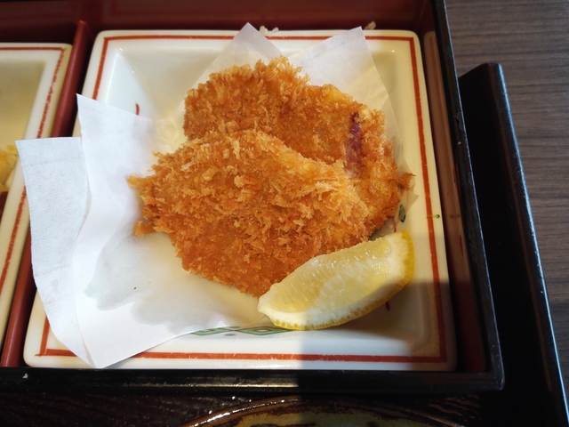 つるつるお昼御膳_ヒレカツ.jpg