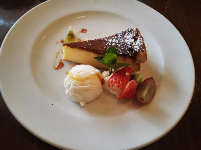 エルマノチーズケーキ.jpg